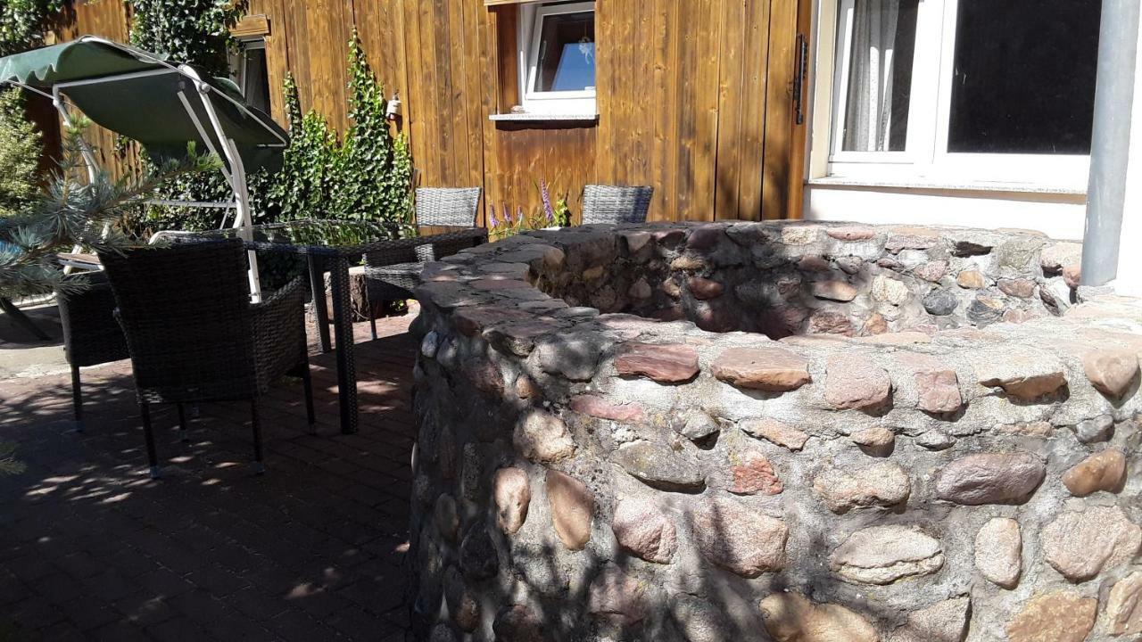 Gaestezimmer Sommer Locktow Екстер'єр фото